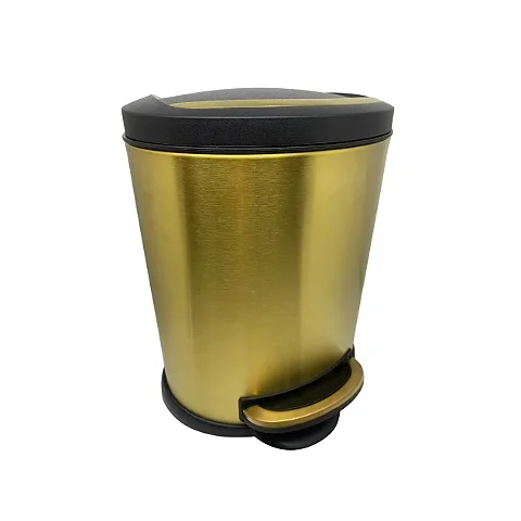 Lixeira Dourada e preta para banheiro com Pedal em Aço Inox 5L – By Fineza