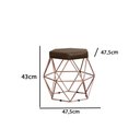 Ver imagem 2 de Puff Decorativo Estofado Onix Com Armação Bronze Para Sala