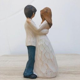 Escultura Casal Dançando Festa Resina 15x8cm - 4