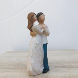 Escultura Casal Dançando Festa Resina 15x8cm - 2