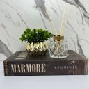 Ver imagem 3 de Kit decorativo livro + vaso dourado + difusor de vidro