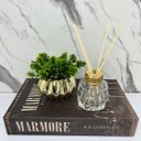 Ver imagem 4 de Kit decorativo livro + vaso dourado + difusor de vidro