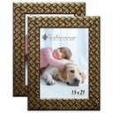 Ver imagem 1 de Kit 2 Molduras Porta Retrato 15x21 3cm Relevo Dourado