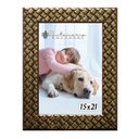 Ver imagem 2 de Kit 8 Molduras Porta Retrato 15x21 3cm Relevo Dourado