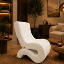 Ver imagem 1 de Poltrona Decorativa Marina Bouclê Design Orgânico Moderno
