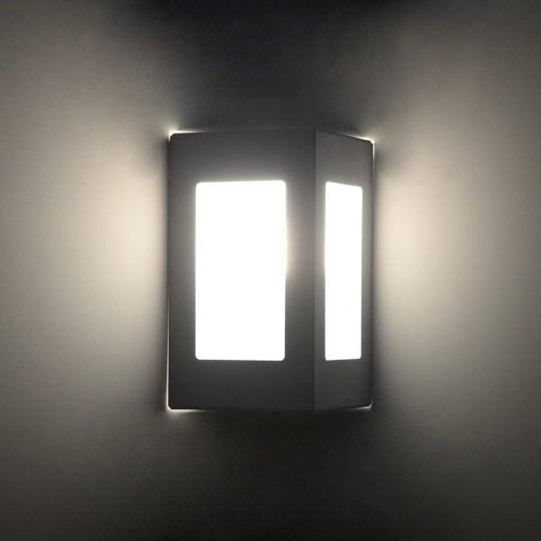 Arandela Triângular Luminária Externa Interna Muro Parede Alumínio Preto - Rei da Iluminação - 3