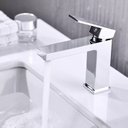 Ver imagem 3 de Torneira Banheiro Bica Baixa Quadrada Cromada