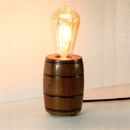 Luminária de Mesa Rústica - Abajur em Madeira Maciça Modelo Barril - 2
