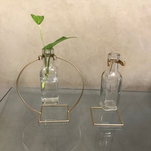 Vaso Solitário Em Vidro E Suporte Em Metal Dourado - Unidade Suporte Duplo