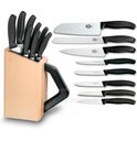 Ver imagem 2 de Conjunto com facas linha Swiss Classic e cepo de madeira Victorinox 6.7173.8 - Preto