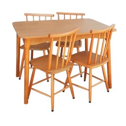 Jogo de Jantar Colonial Brisa Mesa 110x80 Cm + 04 Cadeiras Mel Rustico - 15