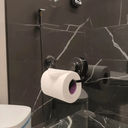 Ver imagem 3 de Porta Papel Higiênico de Parede de Ventosa Papeleira Schmitt:Preto Fosco