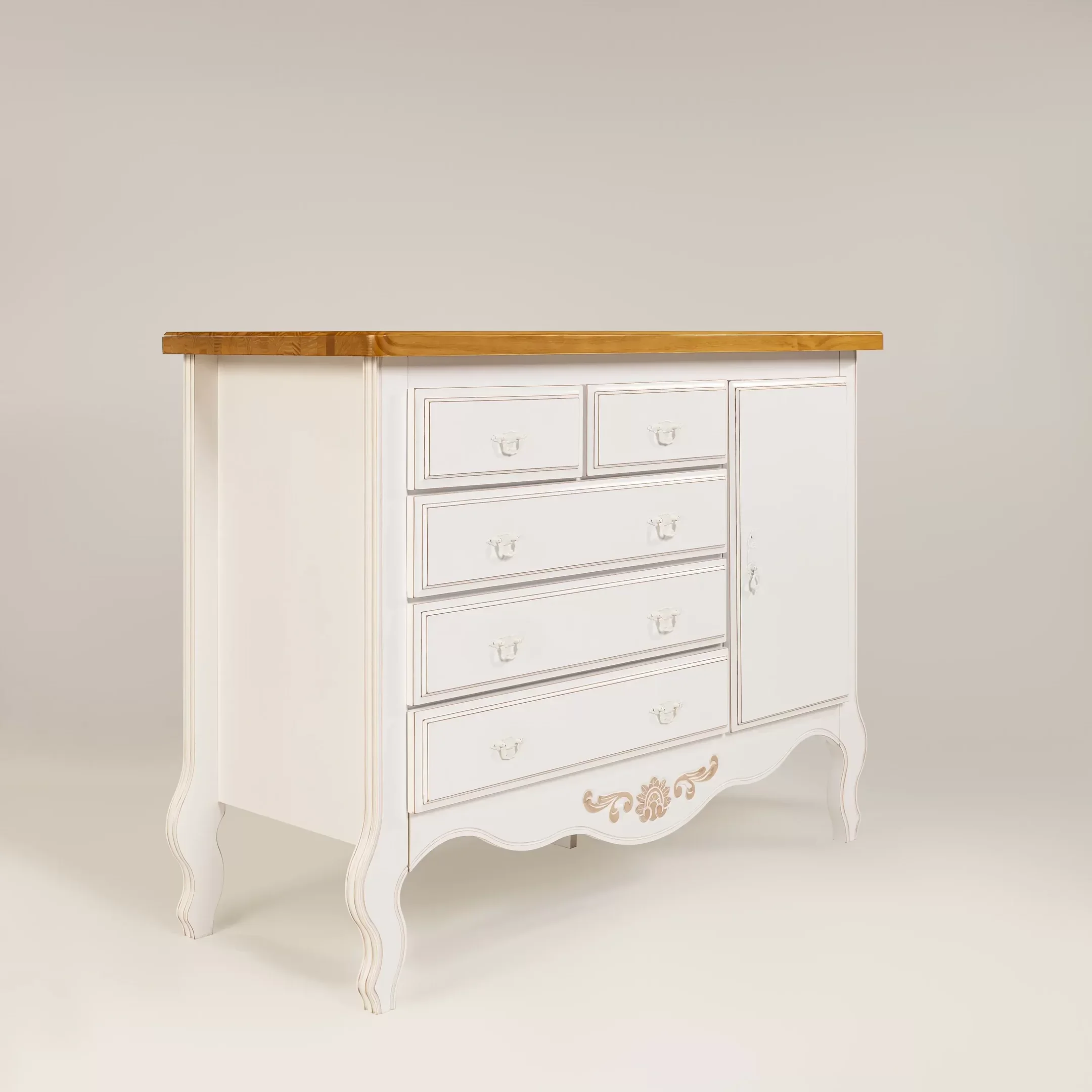 Ver mais imagens de Cômoda Infantil Entalhada 5 Gavetas e 1 Porta