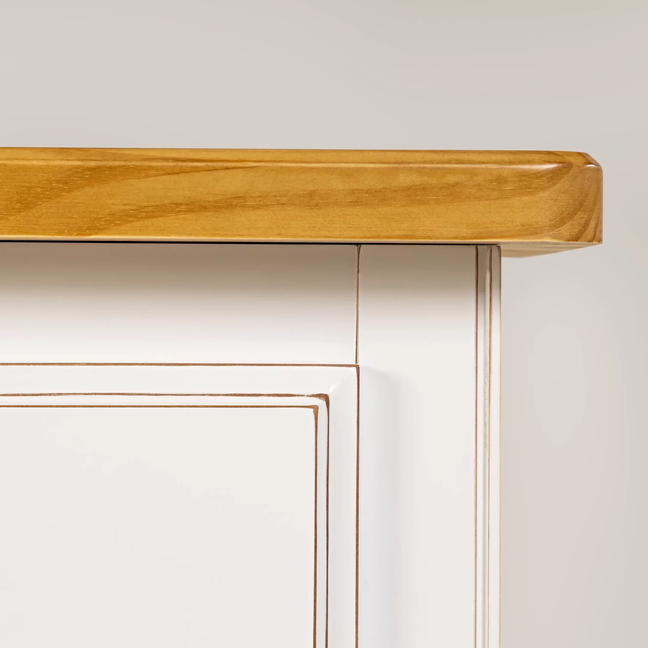 Ver imagem 2 de Cômoda Infantil Entalhada 5 Gavetas e 1 Porta