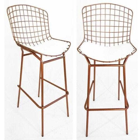 Kit 2 Banquetas BERTÓIA cobre assento branco tubular altura 70cm - Direto de Fábrica