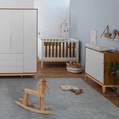 Kit Quarto Infantil com Pés Square Natural - Cômoda Elfe 4 Gavetas + Guarda-Roupa Elfe + Berço Mini