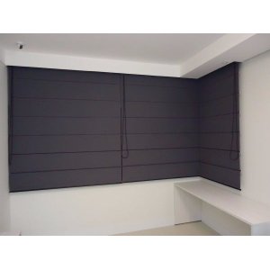 Cortina Persiana Romana Blackout Preto 1,60 x 2,20