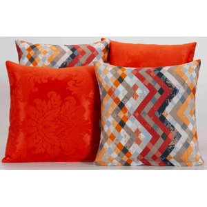 Kit com 4 Almofadas Decorativas Estampa Laranja Ziguezague