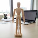 Ver imagem 3 de Decoração Boneco Humano Articulado Manequim em Madeira 30cm