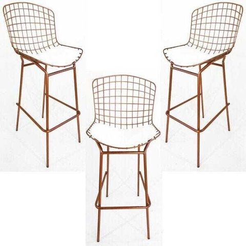 Kit 3 Banquetas BERTÓIA cobre assento branco tubular altura 70cm - Direto de Fábrica