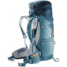 Mochila cargueira Deuter com design sofisticado que apresenta equilíbrio perfeito entre conforto, - 5