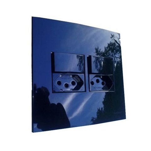 Conjunto 4x4" Linha Ebony Sleek Alto Brilho - 2 Tomadas 2p+t 20 A+2 Interruptor Simples juntas
