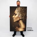 Ver imagem 2 de Quadro Decorativo Mulher Glamurosa em Tela Canvas Tacolado Moldura Flutuante 4,5cm Preta e Dourada 8