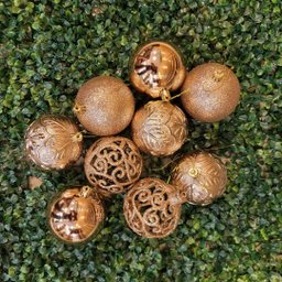 Jogo 18 Bolas Natal Mista Textura Flores e Folhas Champanhe 8cm - Master Christmas - 2