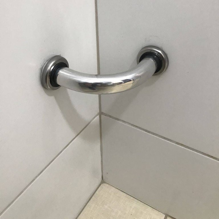 Apoio De Banheiro Para Lavar Os Pés