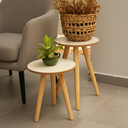 Ver imagem 1 de Kit 2 Mesas Laterais Redondas Brancas com Pés Palito em Madeira Natural