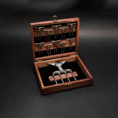 Kit Petisco Grife Sg 11 Peças com Garfo Bad Bull