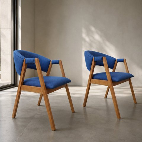 Conjunto 2 Unidades Poltrona Lithi em Linho Azul Marinho em Madeira Maçiça Design Versátil