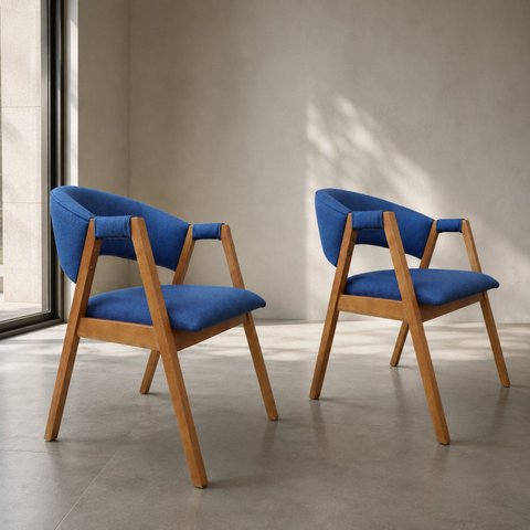 Conjunto 2 Unidades Poltrona Lithi em Linho Azul Marinho em Madeira Maçiça Design Versátil