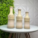 Ver imagem 2 de Trio decorativo vaso garrafa bege artesanal de cerâmica