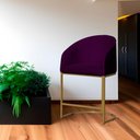 Ver imagem 2 de Poltrona Banqueta Decorativa Estofada Mia Veludo Base Metal Dourada - Estopar Poltrona Mia Veludo Ro