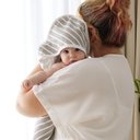 Ver imagem 3 de Momcozy Baby Hooded Towel 2 Peças Toalha Infantil 28"x28" Céu Estrelado