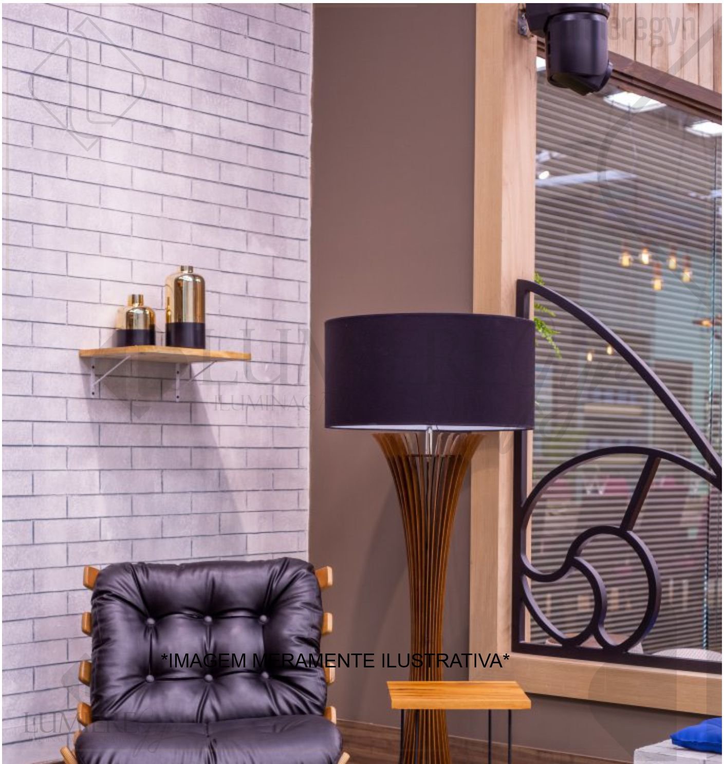 Abajur de Chão/Coluna Ripado de Madeira Imbuia Comcupula Preta ...