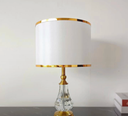 Ver imagem 1 de Luminária de Mesa Abajur Inacia de Vidro Transparente e Dourado para Diversos Ambientes