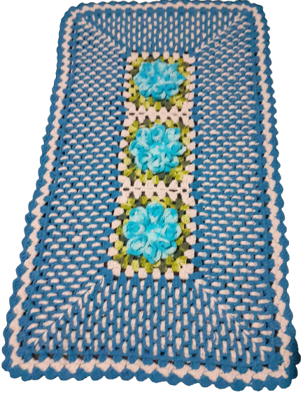 Tapete de crochê Artesanal Azul com flor