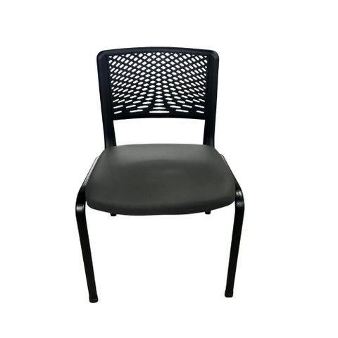 Cadeira Empilhável Layout People Suporta 135kg Altura 81cm Aço Polipropileno Preta