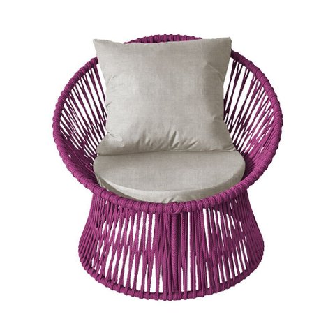 Poltrona Decorativa Estofada Sol com Almofada em Corda Náutica e Base em Alumínio Preta/rosa