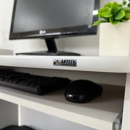Mesa para Computador com Espaço para Gabinete Escrivaninha Pixel 69cm Branca - 13 Mesa para Computador com Espaço para Gabinete Escrivaninha Pixel 69cm Branca - 13