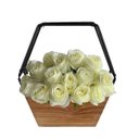 Ver imagem 4 de Kit 15 Galhos Decorativos com Flores Artificiais Brancas Sofisticadas