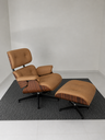 Ver imagem 1 de Poltrona Charles Eames com Puff - Pau Ferro em Couro Caramelo