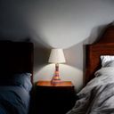 Ver imagem 4 de Abajur Colorido Pequeno de Cerâmica para Quarto com Cúpula de Tecido