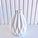 Ver imagem 3 de Vaso centro de mesa branco pequeno trabalhado geométrico 3D