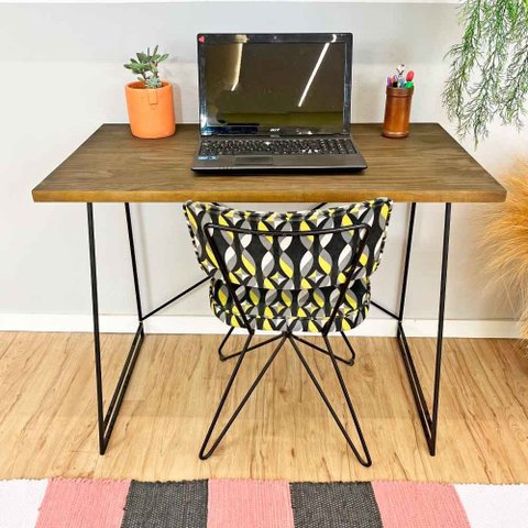 Mesa para Escritório de Ferro e Madeira Industrial Tabaco e Preto