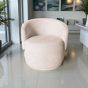 Ver mais imagens de Poltrona Decorativa Beatriz Orgânica Suede Marfim