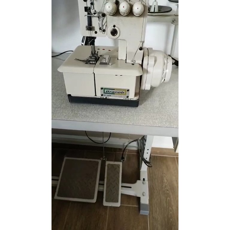 Galoneira Bracob Direc Drive Bivolt-bc2600-3 com Mesa Galoneira Bracob Direc Drive Bivolt-bc2600-3 com Mesa
