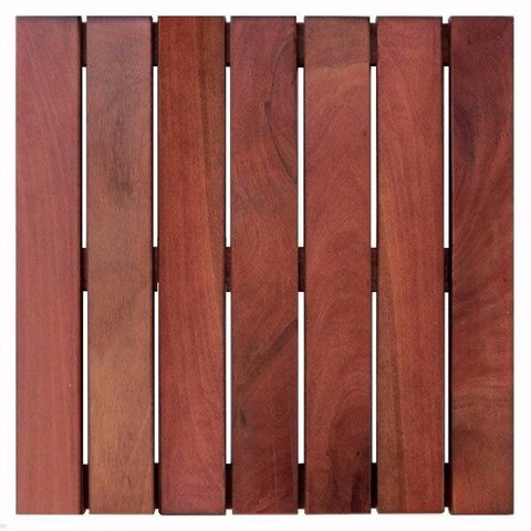 Deck em Placa de madeiramodular Basemadeira 50x50cm  